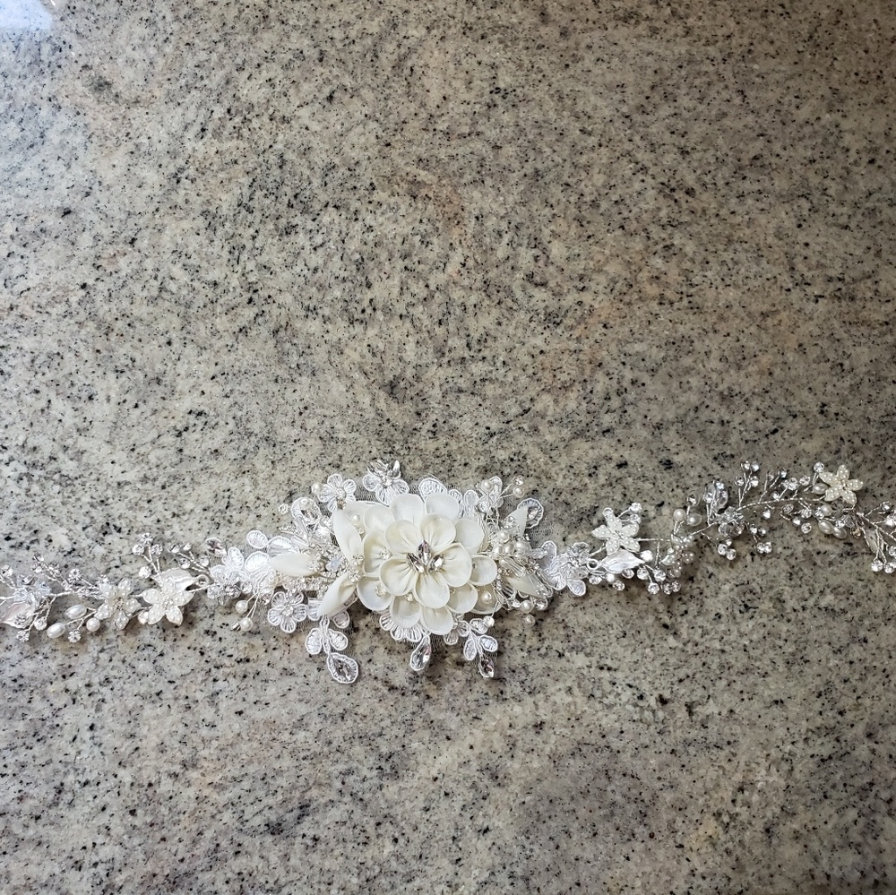Wedding belt